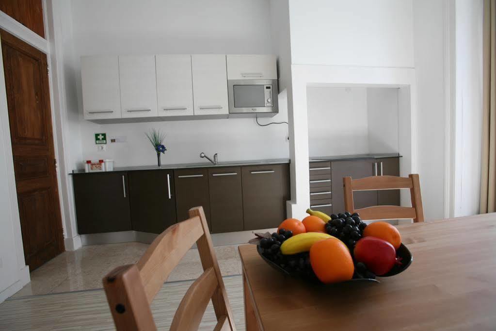 Alojamento Local Primavera Amadora Luaran gambar